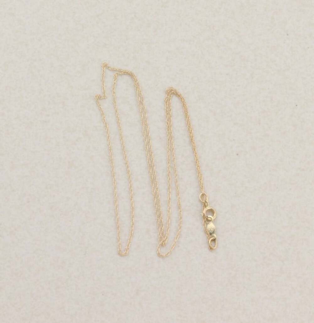 14k Yellow Gold Dainty Delicate Very Fine Chain Necklace 18" Prince of Wales